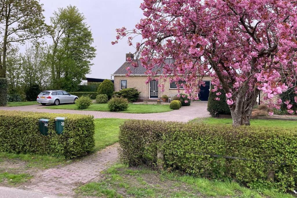 Tsjuke En March, Gezellig Vakantie Verblijf. Echten  Esterno foto